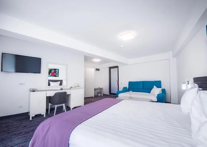 Hotel Meduza Estival