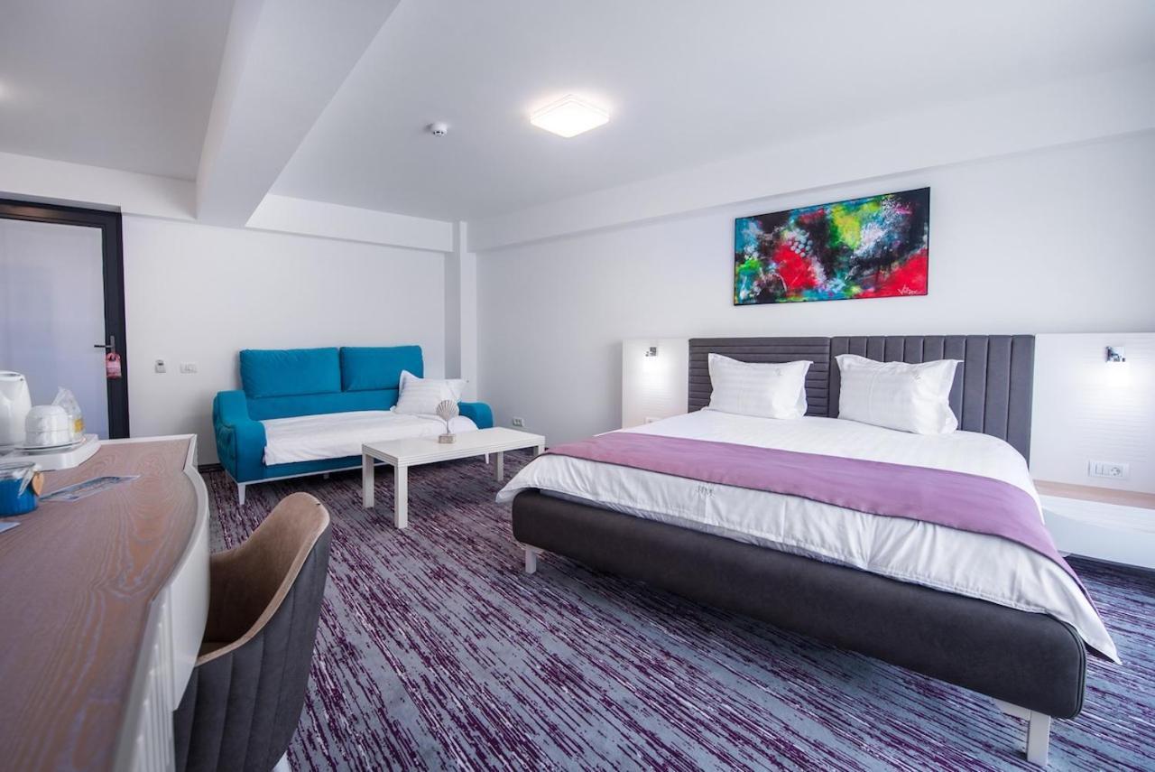 Hotel Meduza Estival